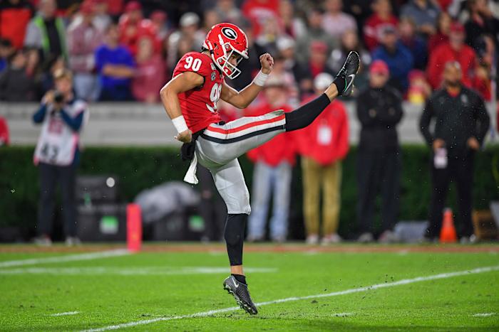 7D9022CA-D5B9-46CE-932E-B6E55F7F45CC